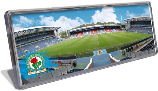 Rovers Panoramic Fridge Magnet with Stand